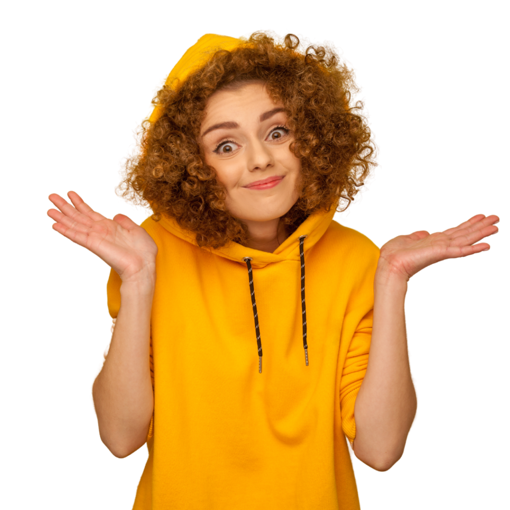 Donna con capelli ricci e felpa gialla che alza le spalle