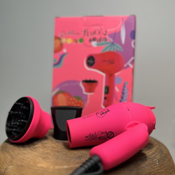 phon da viaggio per capelli fucsia